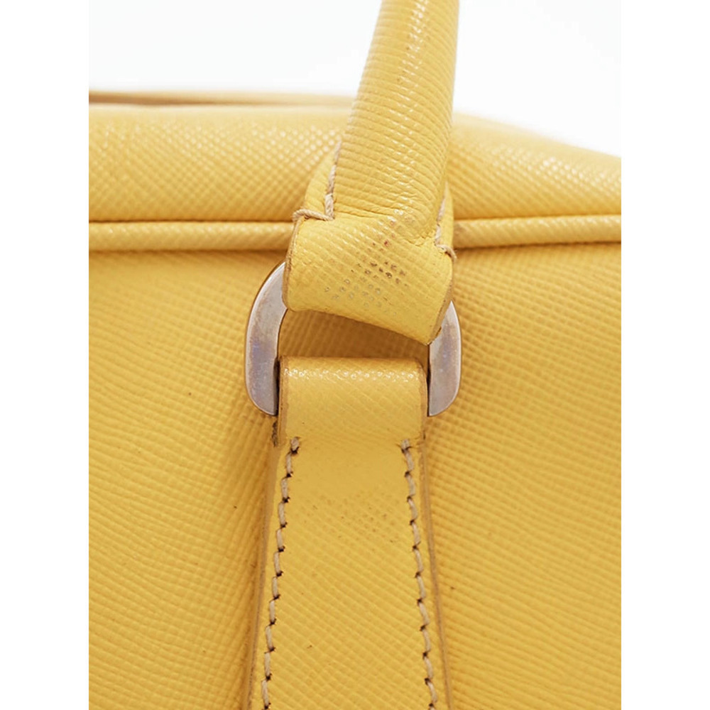 Prada Saffiano Bauletto bag featuring signature logo - Picture 6 of 9